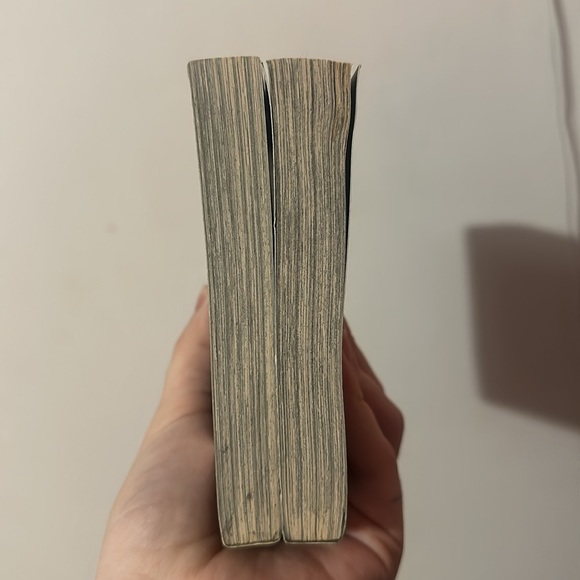 Black Butler Manga 1&2 - Picture 4 of 4